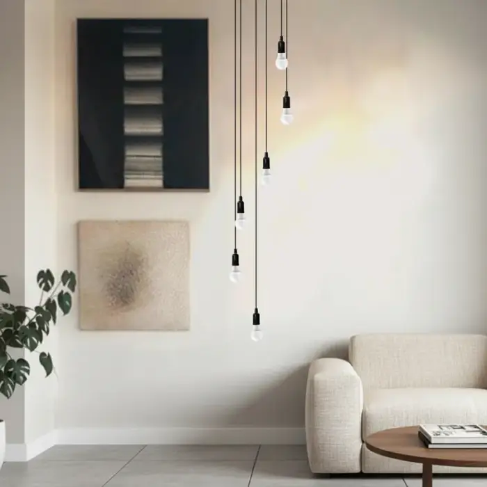 Lustre para sala Pratic 6 lâmpadas Preto pé direito alto Lustre para sala Pratic 6 lâmpadas Preto pé direito alto